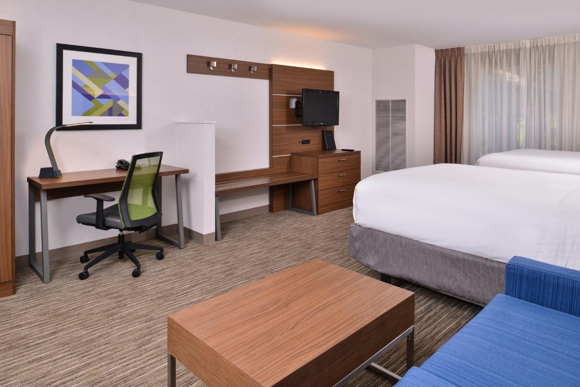 Holiday Inn Express & Suites Lacey - Olympia By Ihg Zewnętrze zdjęcie