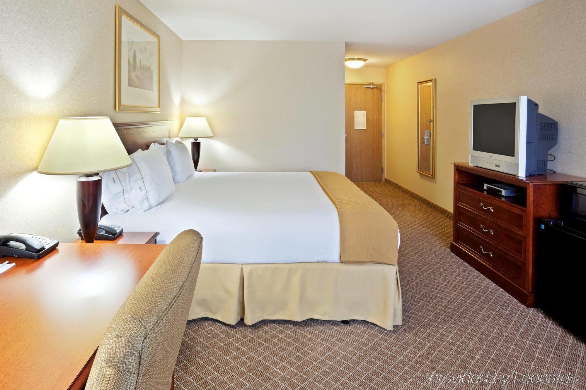 Holiday Inn Express & Suites Lacey - Olympia By Ihg Pokój zdjęcie