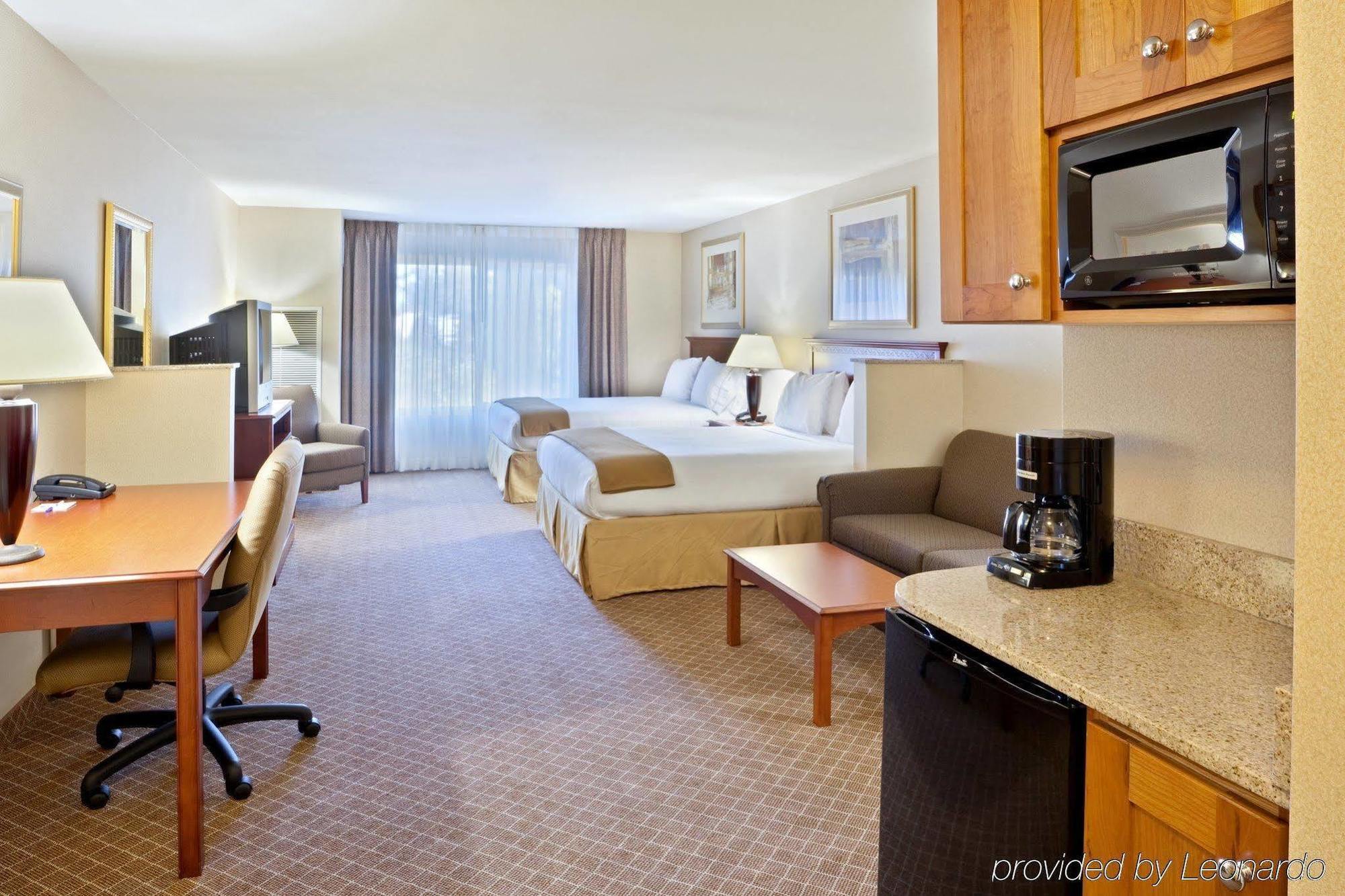Holiday Inn Express & Suites Lacey - Olympia By Ihg Pokój zdjęcie